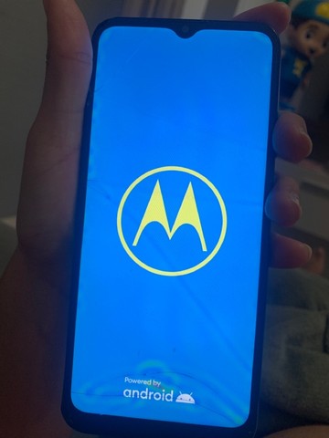 MOTOROLA G8