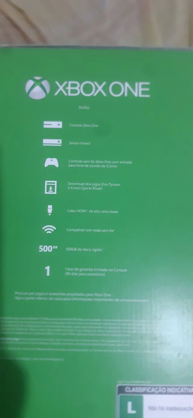 Xbox One 500GB + Kinect + 2 Jogos para Download + Controle sem Fio