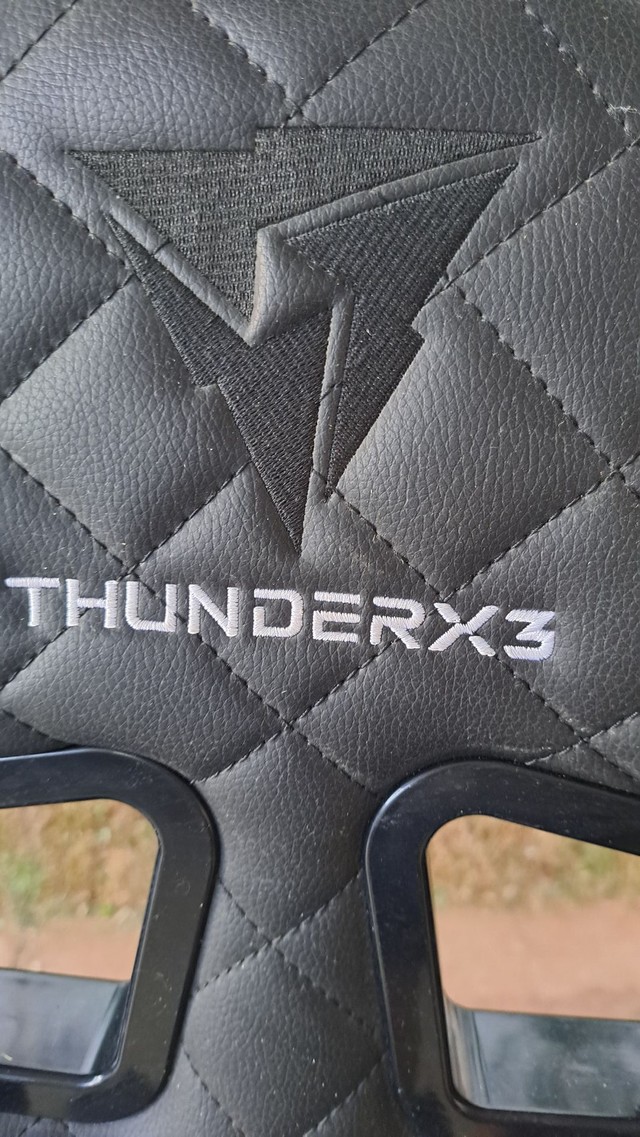 Cadeira Gamer Thunderx3 tgc12 evo preta