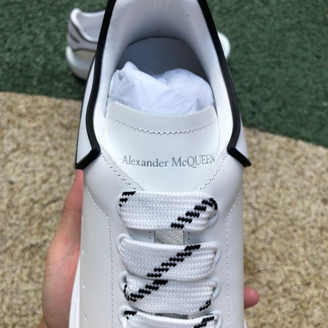 Alexander mcqueen sneakers on sale olx