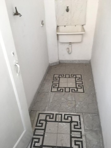 2 dormitórios - Senador Feijó - Santos  (Creci: 053597-F) - Foto 6