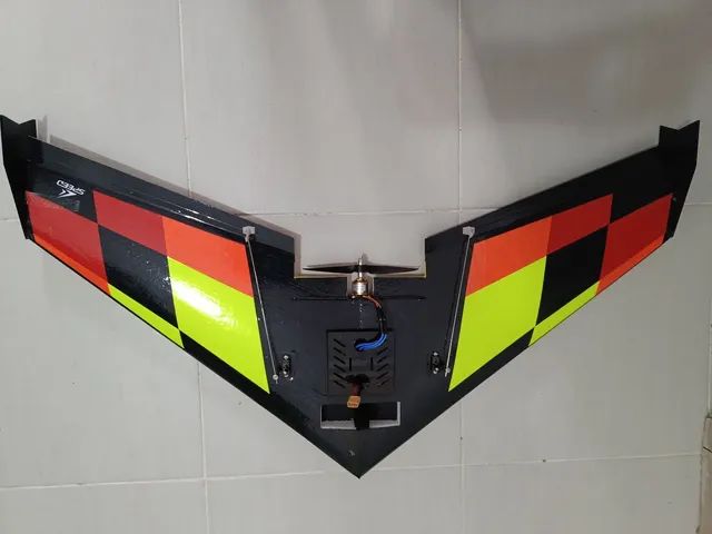 Aeromodelo Speed One + eletrônica experiente