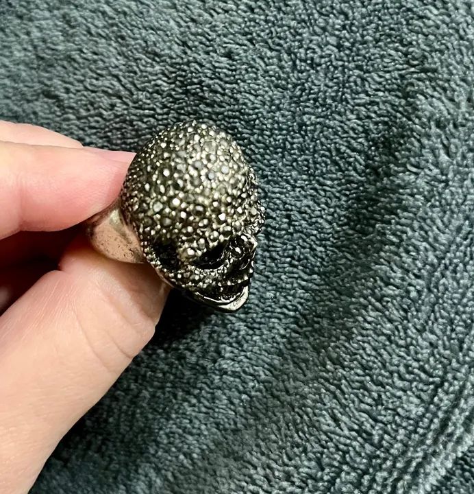 Anel de caveira - Foto 4