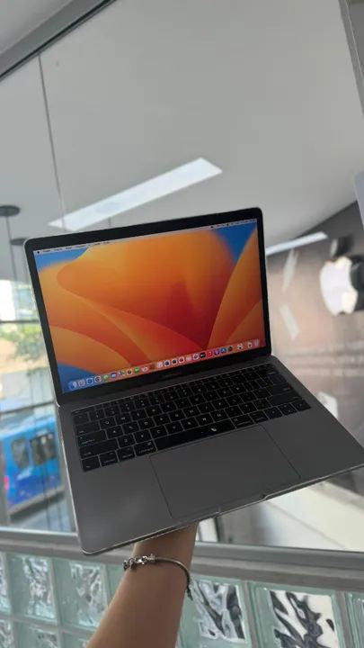 Macbook Pro 2017 Model A1708 Intel core i5 - 2,3GHz 8GB DDR3 256GB SSD   - Foto 5