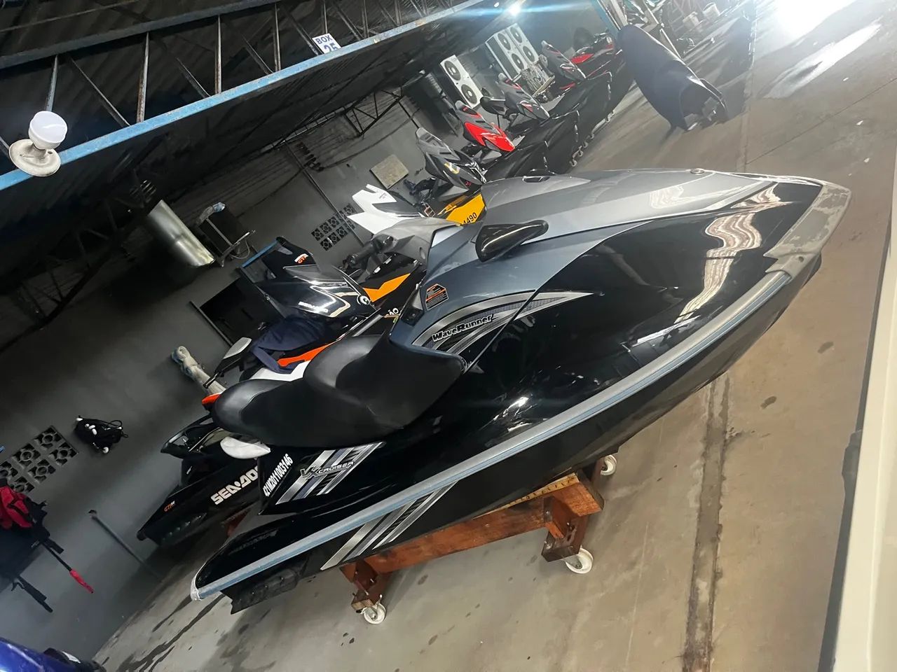 Jet Ski Yamaha Wave Runner - Impecável