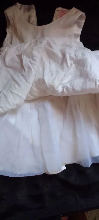 Vestido branco infantil - Foto 2