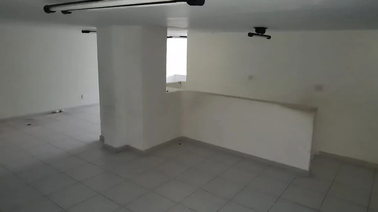//Alugo Sala Comercial com 140 M2 no Centro  - Foto 5