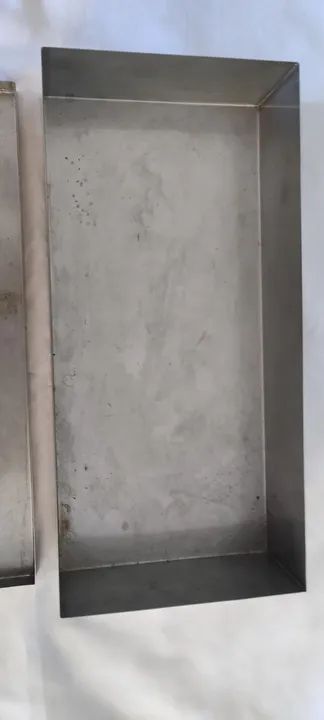 Caixa metalica grande 