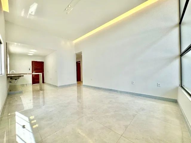 Casa linear alto padrão com 03 suítes e excelente localização no bairro Fazenda Vitali  - Foto 4