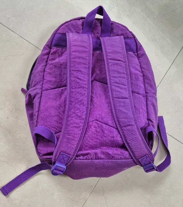 Mochila escolar ótimo estado - Foto 2