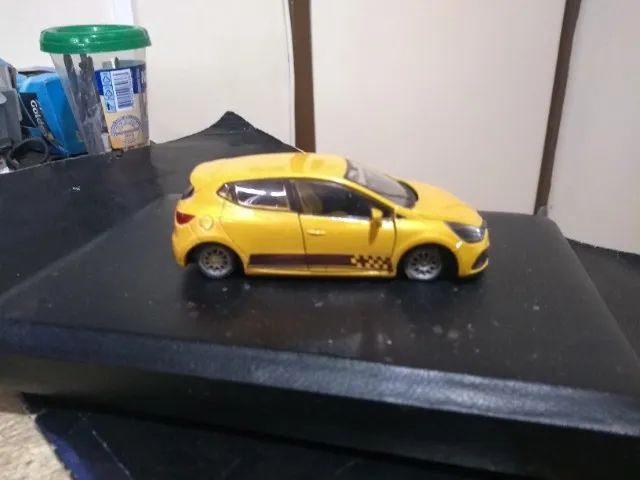 miniatura personalizada 132 renault clio - Foto 2