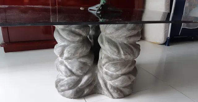 Mesa de centro ( peça única) com tampo de vidro   - Foto 5