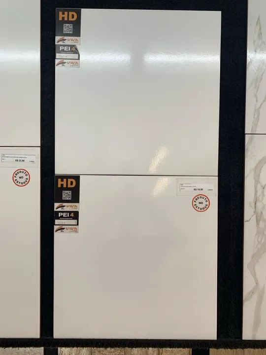 Piso 46x46 extra - 18,90 m2 - TORREZAN