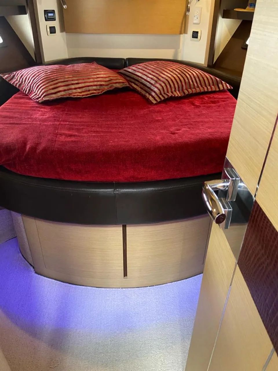 Intermarine 540 Fly - 2011 x2 Volvo D12 800 HP ñ Phantom Triton Azimut Cabrasmar Sedna - Foto 10