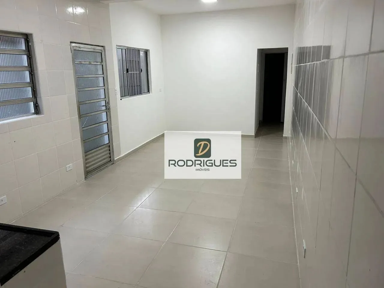 Casa com 2 dormitórios para alugar, 151 m² por R$ 1.600/mês - Vila Alice - Diadema/SP