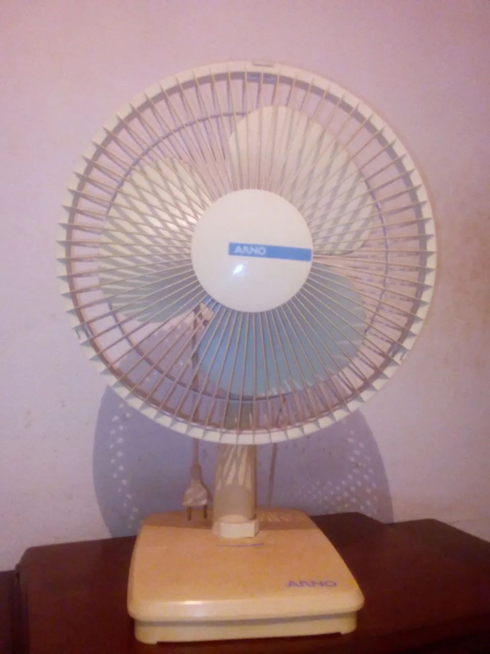 Ventilador de Mesa Arno