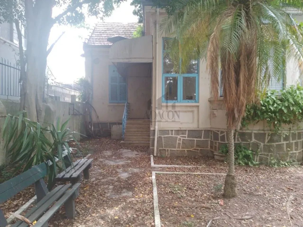 Terreno de esquina à venda na Rua Gonçalo de Carvalho,.Com área total de 728 m² - Foto 2