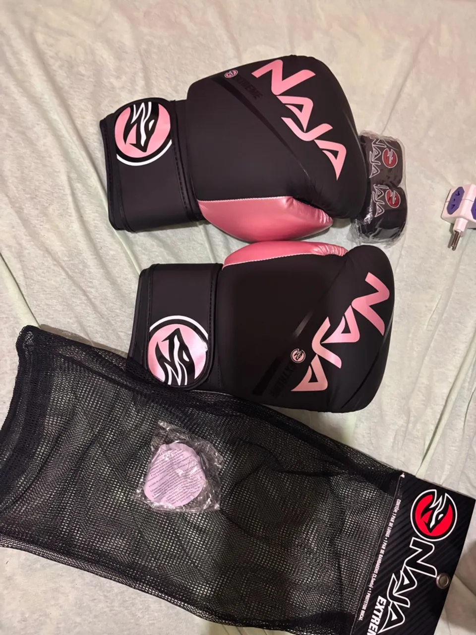 Luvas de Boxe NAJA EXTREME + Acessórios