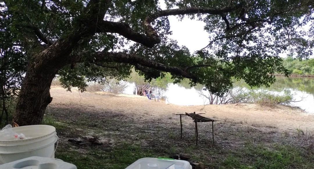 Vendo Chácara no Condomínio Estancia Rio do Peixe em Nova Crixás - GO. - Foto 7