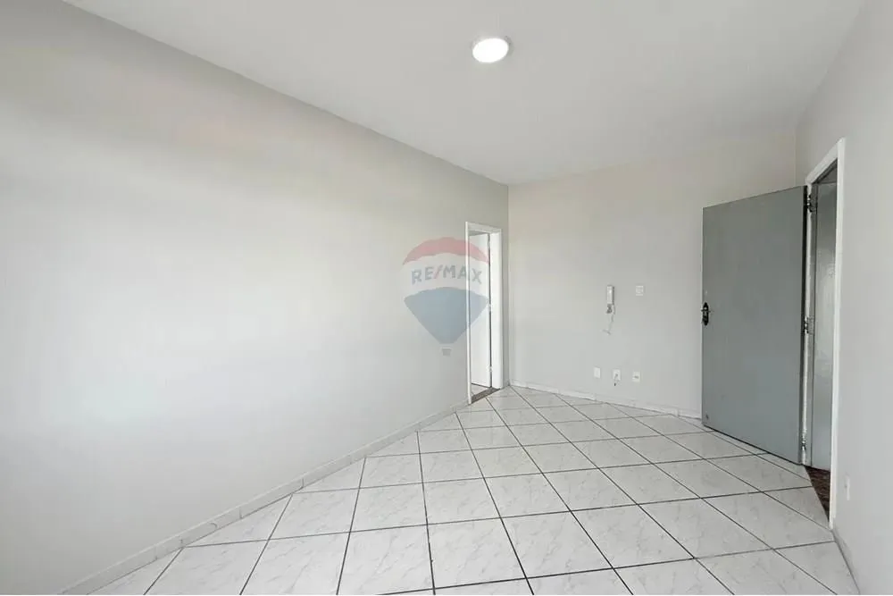 Sala comercial para alugar, com 55 m², por R$ 1200,00 - Curicica - Rio de Janeiro - RJ.