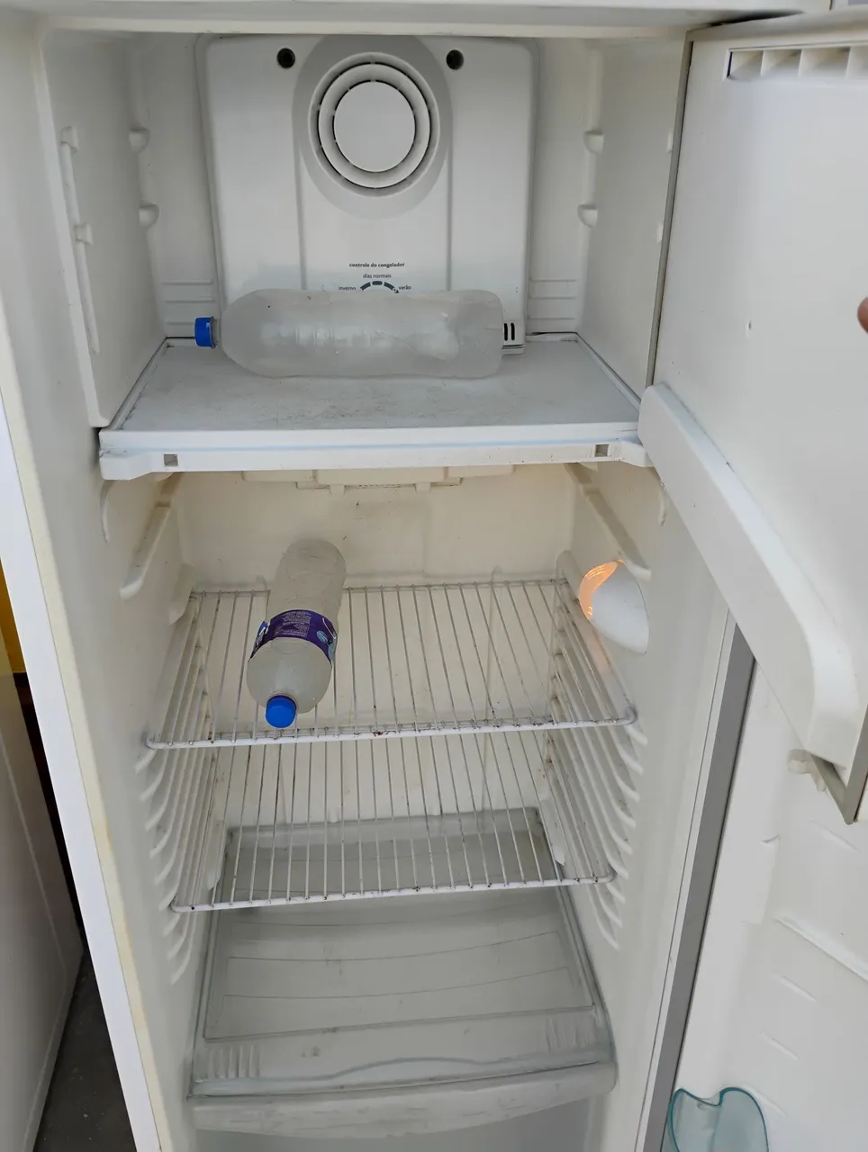 Geladeira usada em bom estado