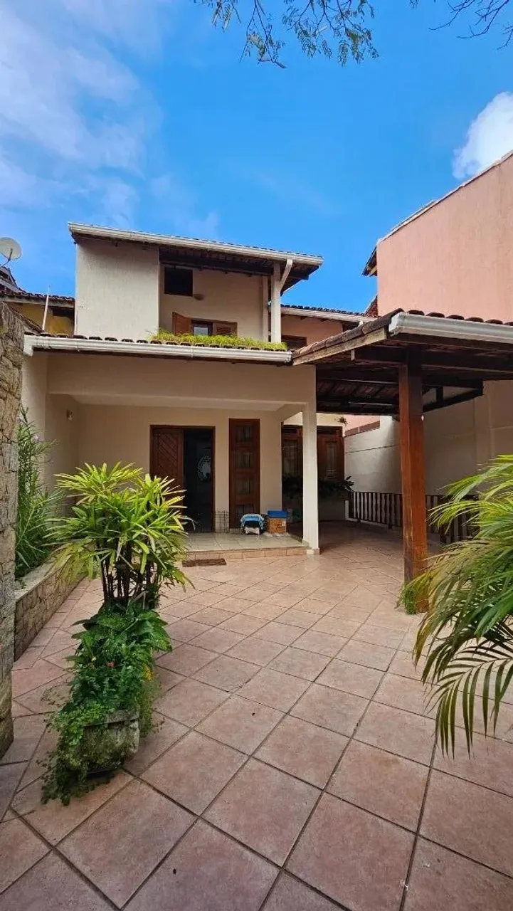 Casa com 3 dormitórios à venda, 238 m² por R$ 980.000,00 - Riviera Fluminense - Macaé/RJ