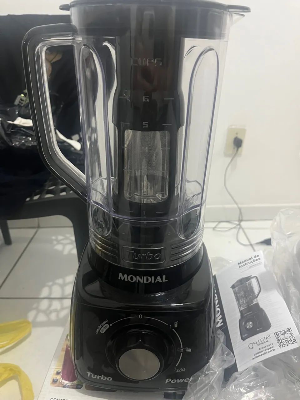 Liquidificador Mondial Turbo Power 550W - 2,2 Litros - Branco/Preto - Foto 2