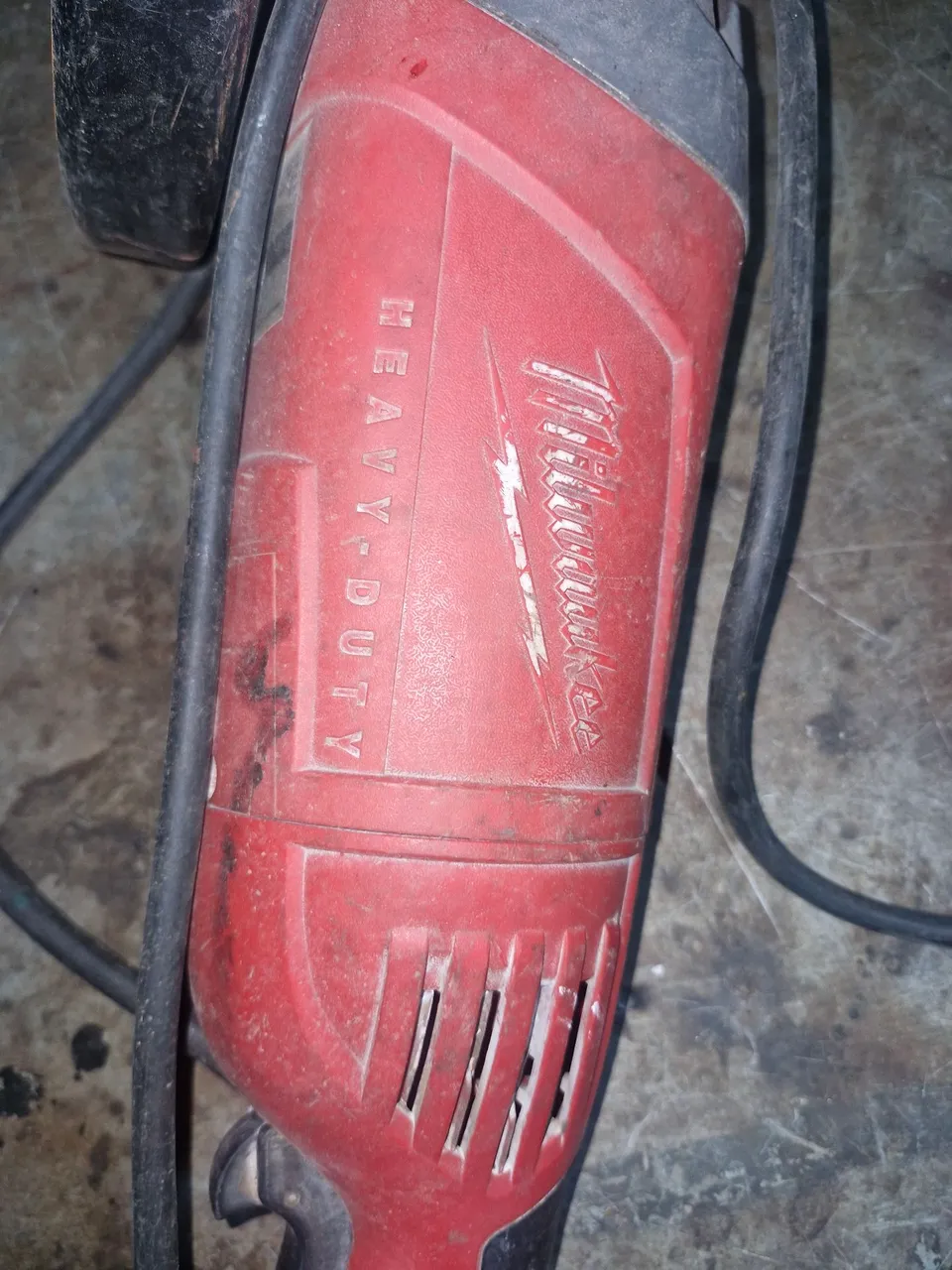 Esmeril Angular Milwaukee Heavy Duty