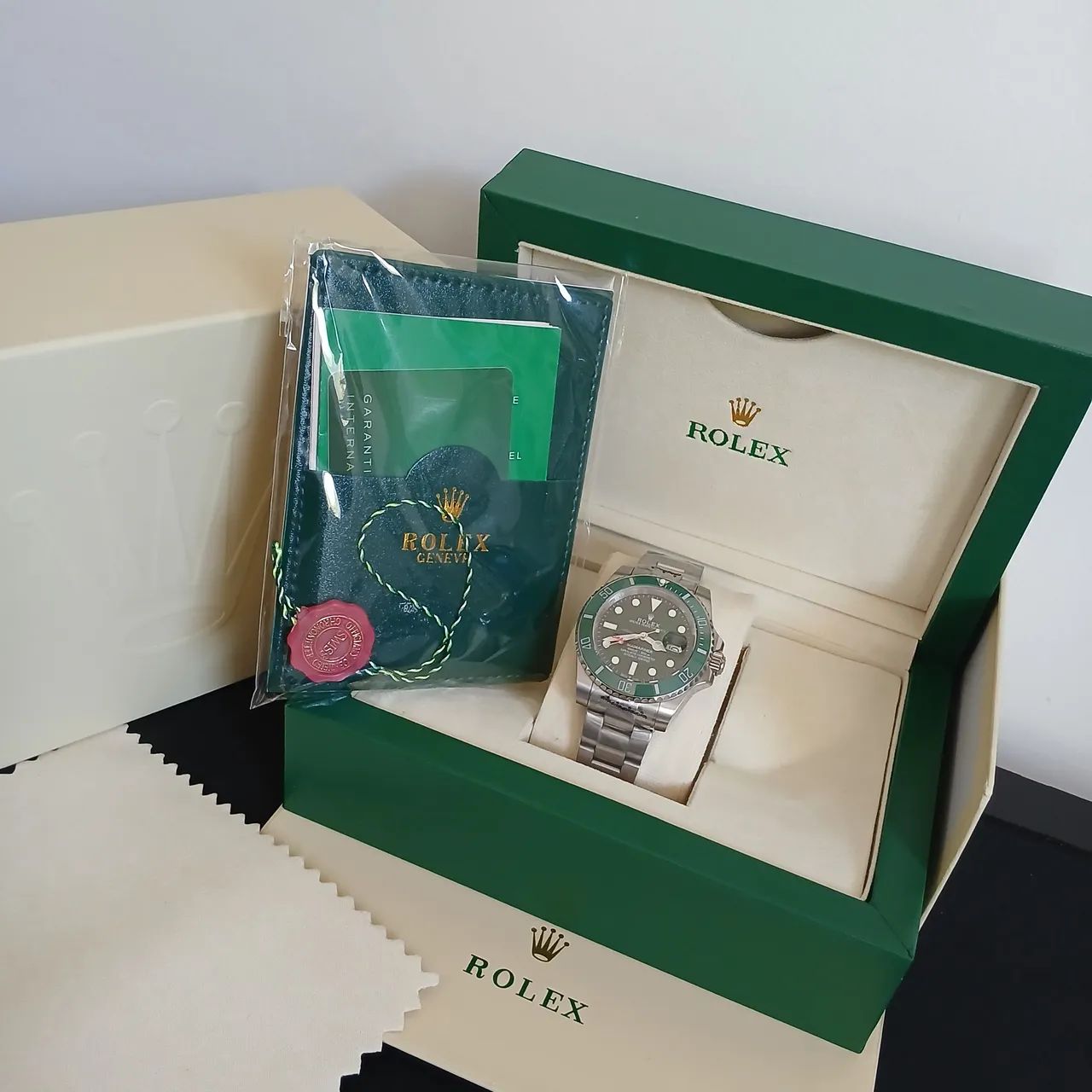 Rolex Submariner hulk