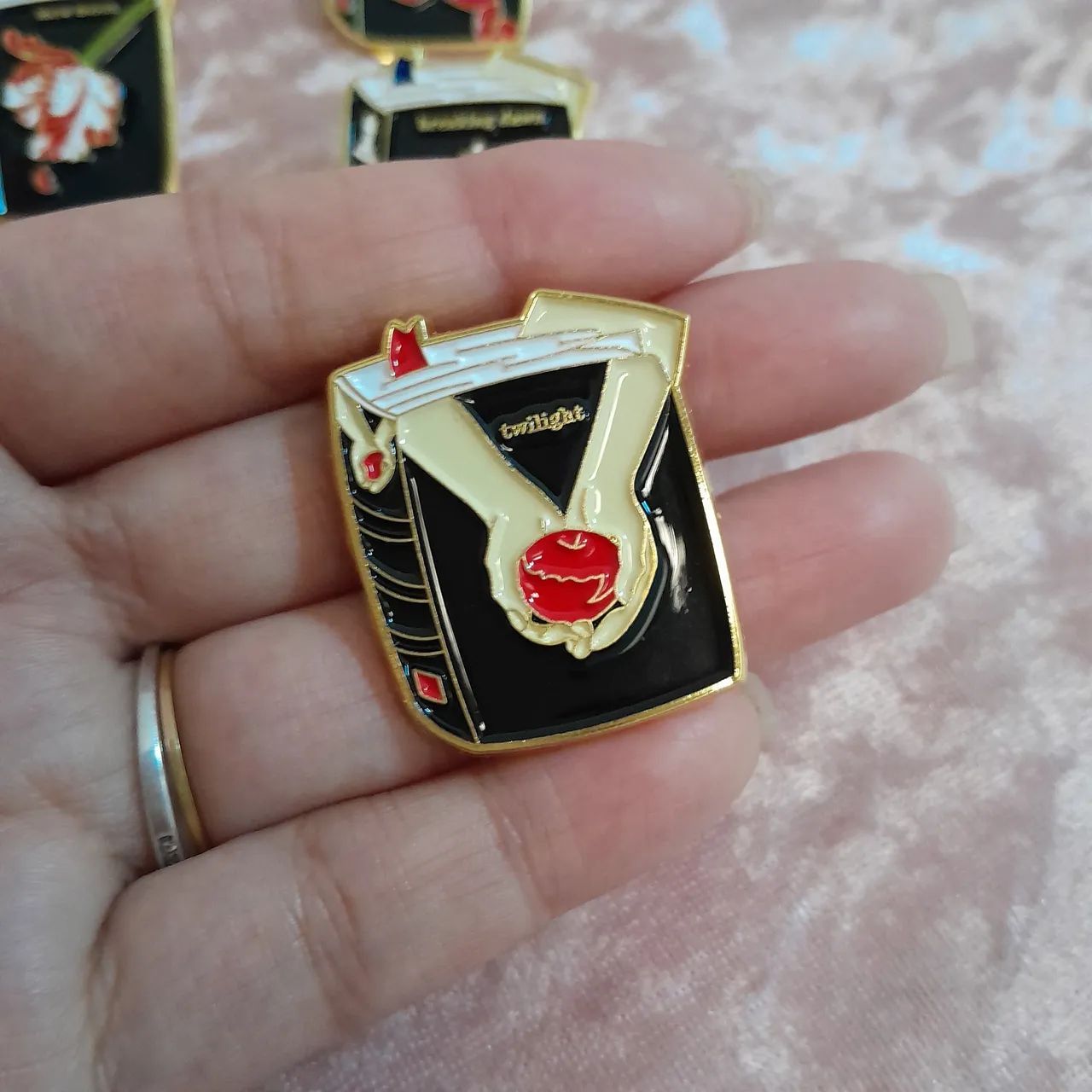 Broche / Pin Crepúsculo Livro Crepúsculo 