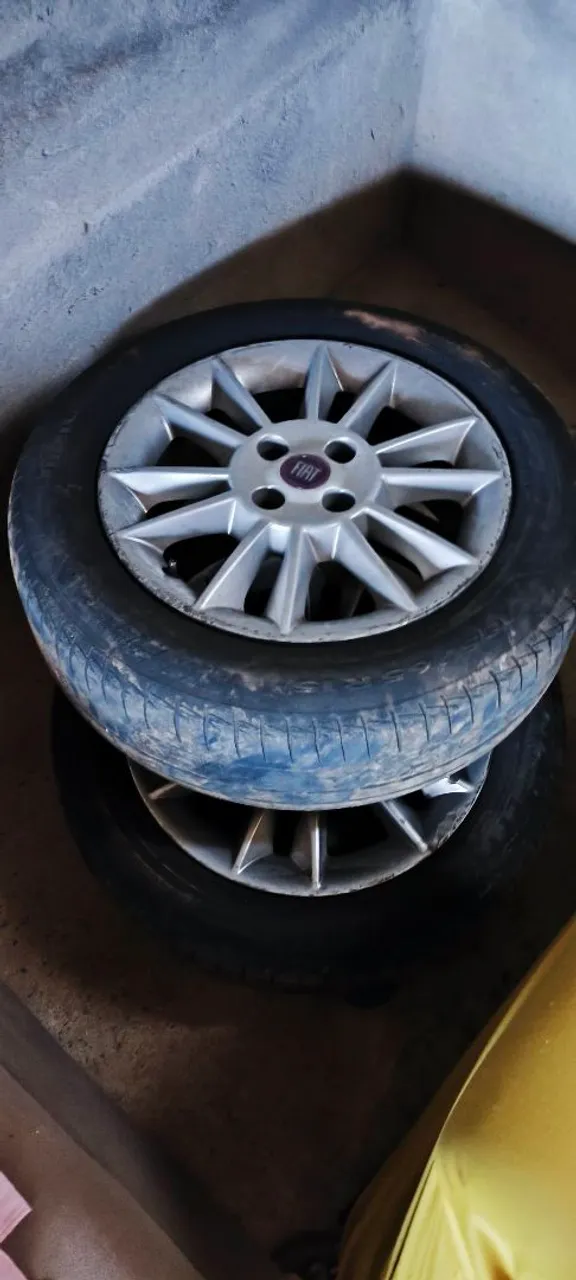 Jogo de Rodas Fiat Aro 15