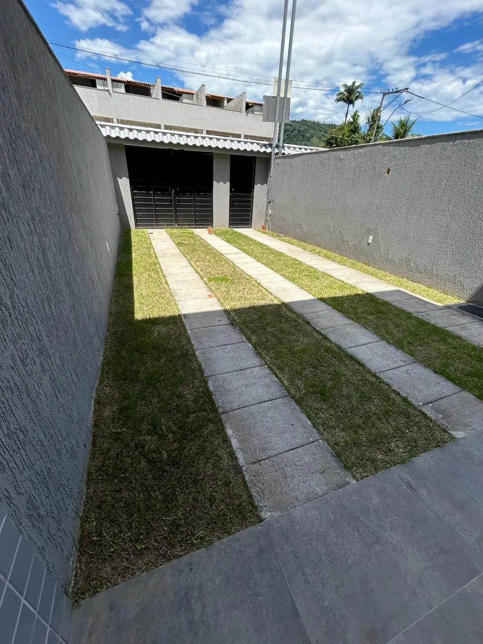 CASA DUPLEX NOVA COM PISCINA E ÁREA GOURMET EXCLUSIVIDADE E SOFISTICAÇÃO EM SANTA CRUZ DA