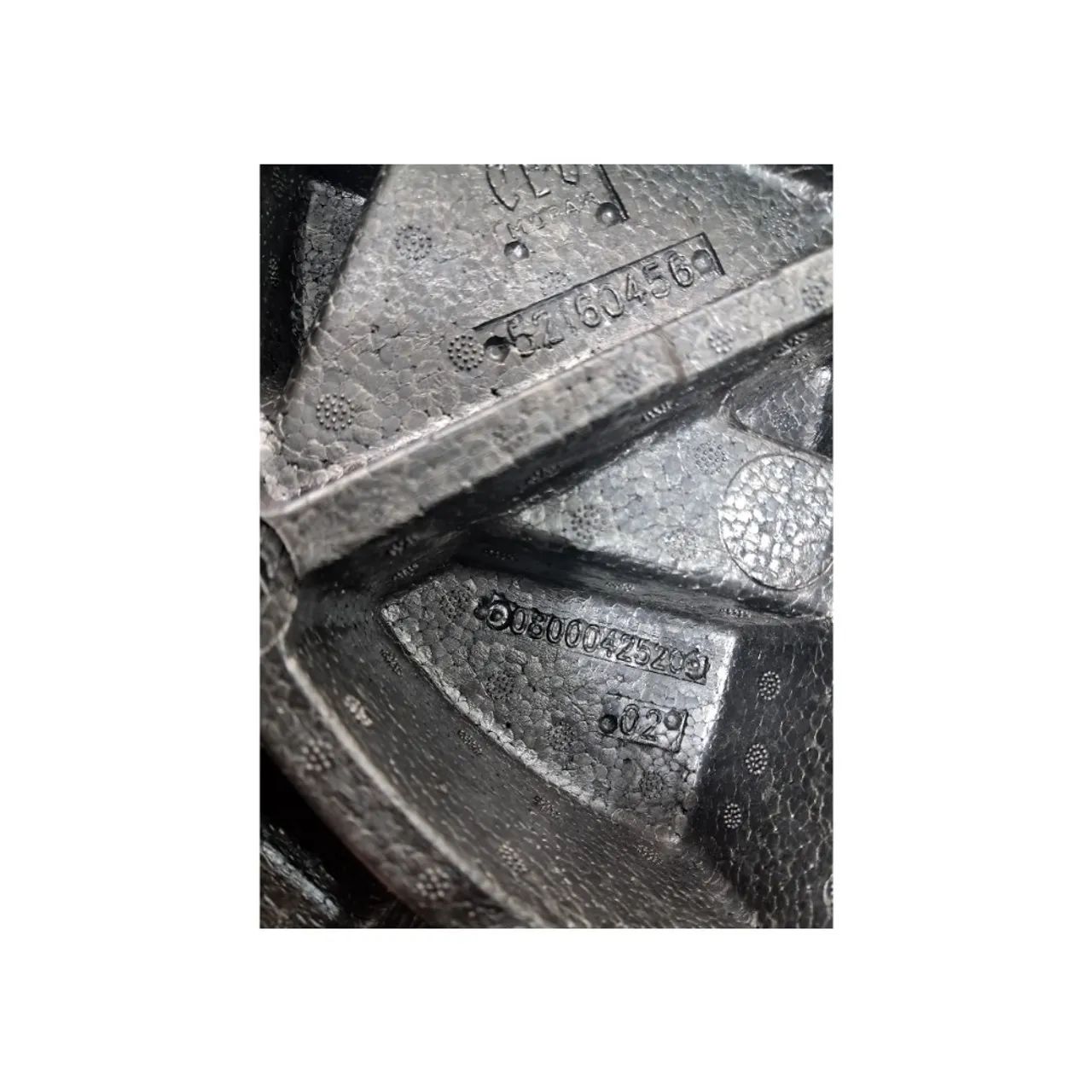 Kit Macaco Isopor Sem Chave Roda Fiat Pulse Fastback 21 A 25