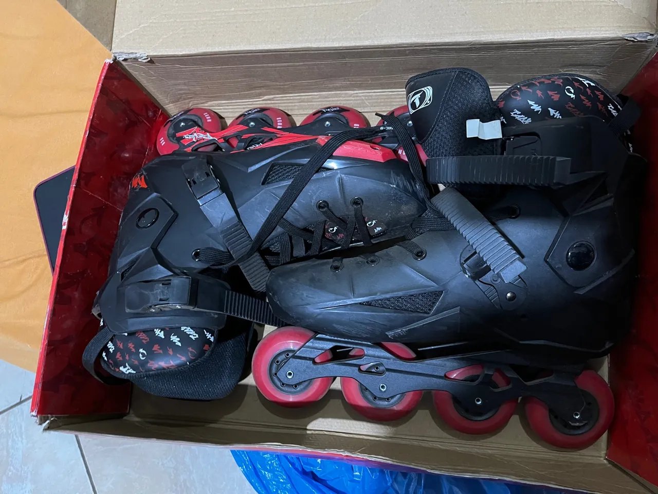 Patins tamanho 44
