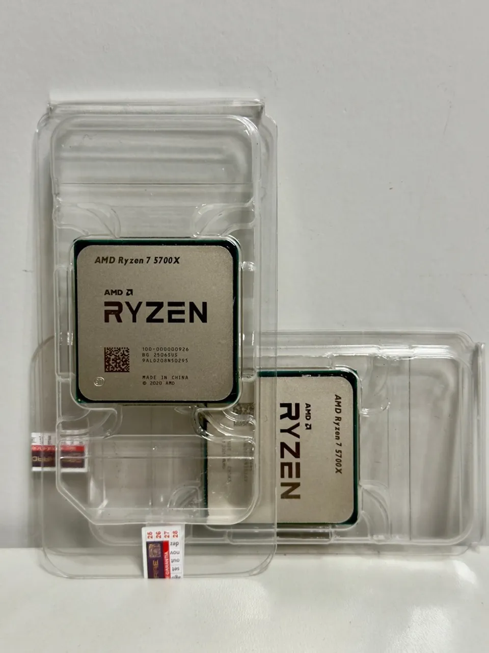 Processador AMD Ryzen 7 5700X OEM novo ?