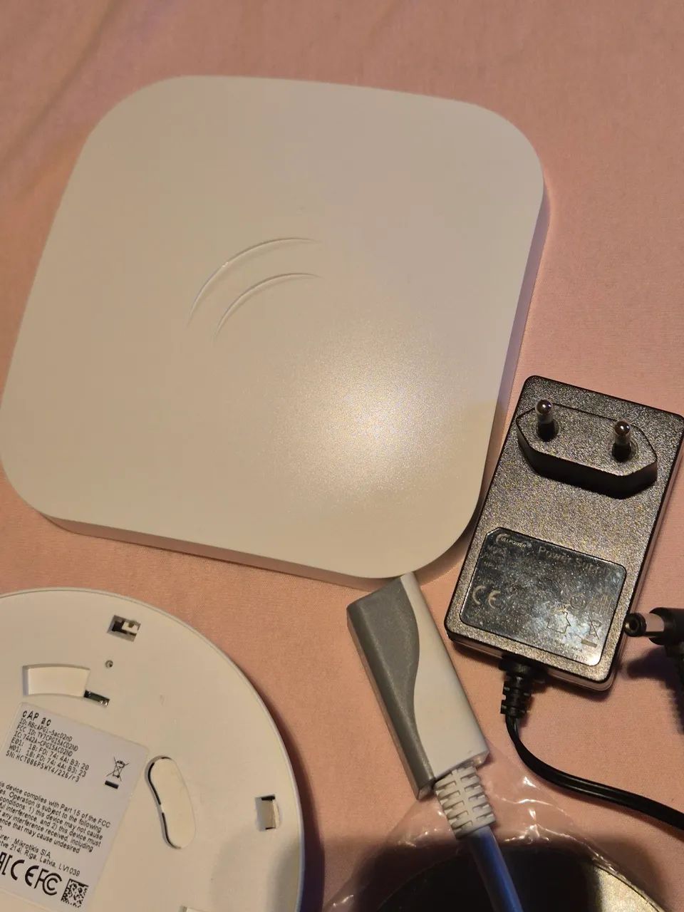 Access Point Mikrotik + Gigabit PoE v7.19 - Foto 2