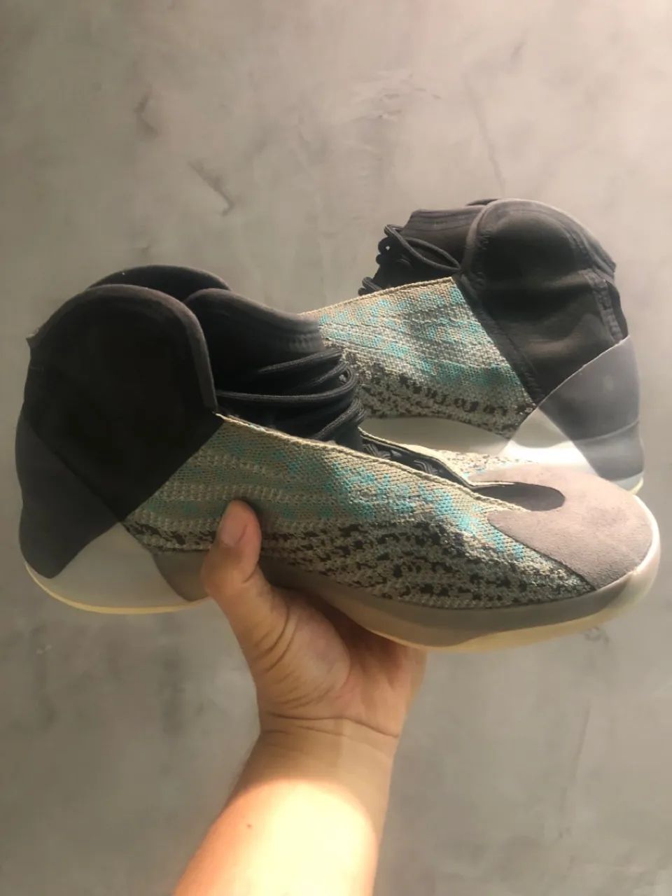 ADIDAS YEEZY  QNTM BASKETBALL TEABLU 45BR (G58864) - Foto 4