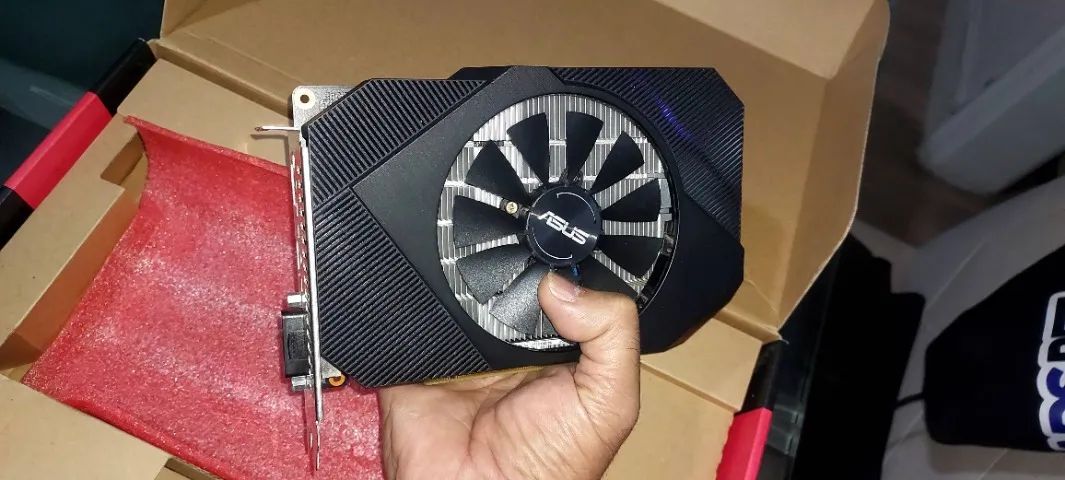 Placa de video gtx 1650 4gb