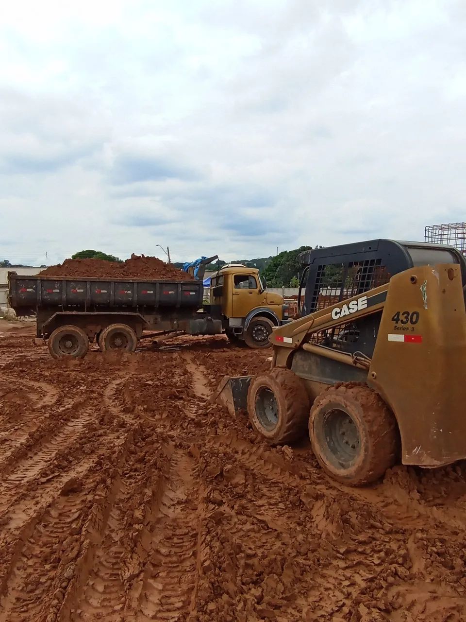 Demolição, aterro, escavação de piscina  - Foto 4