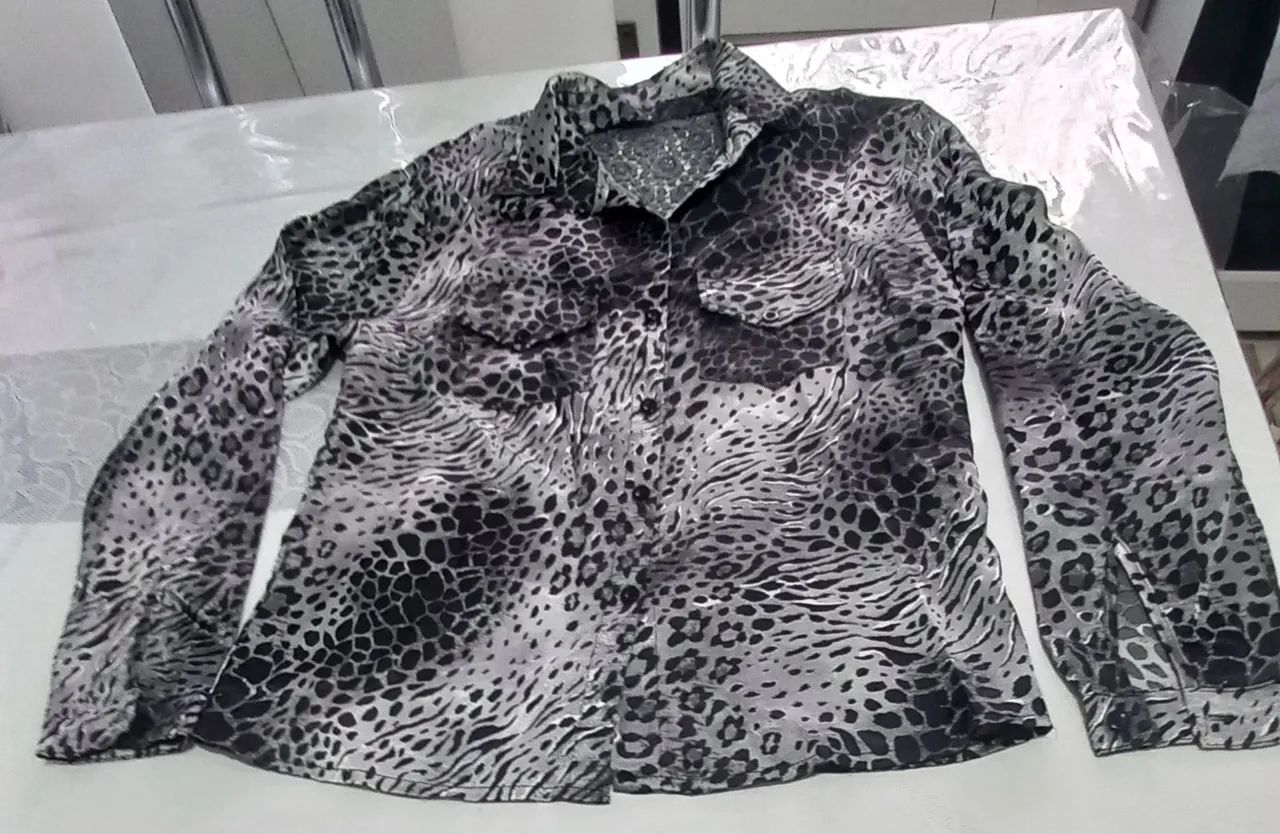 Camisa Feminina Animal Print