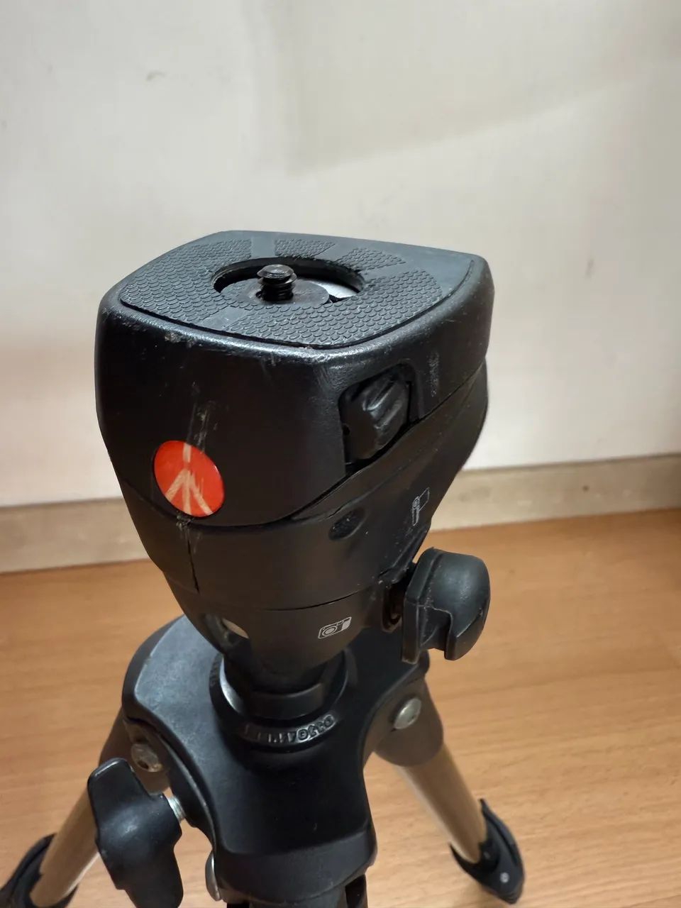 Tripé de alumínio Manfrotto Compact Action - Foto 2