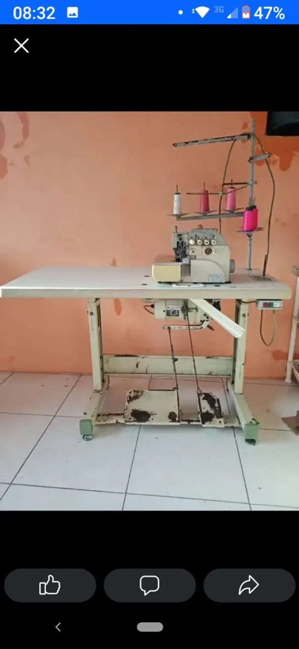 Máquina de costura interloque Singer  