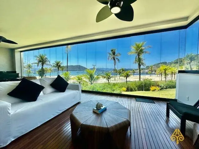 Apartamento Vila Maris à VENDA com 297m2 de área cuidadosamente projetado para oferecer o