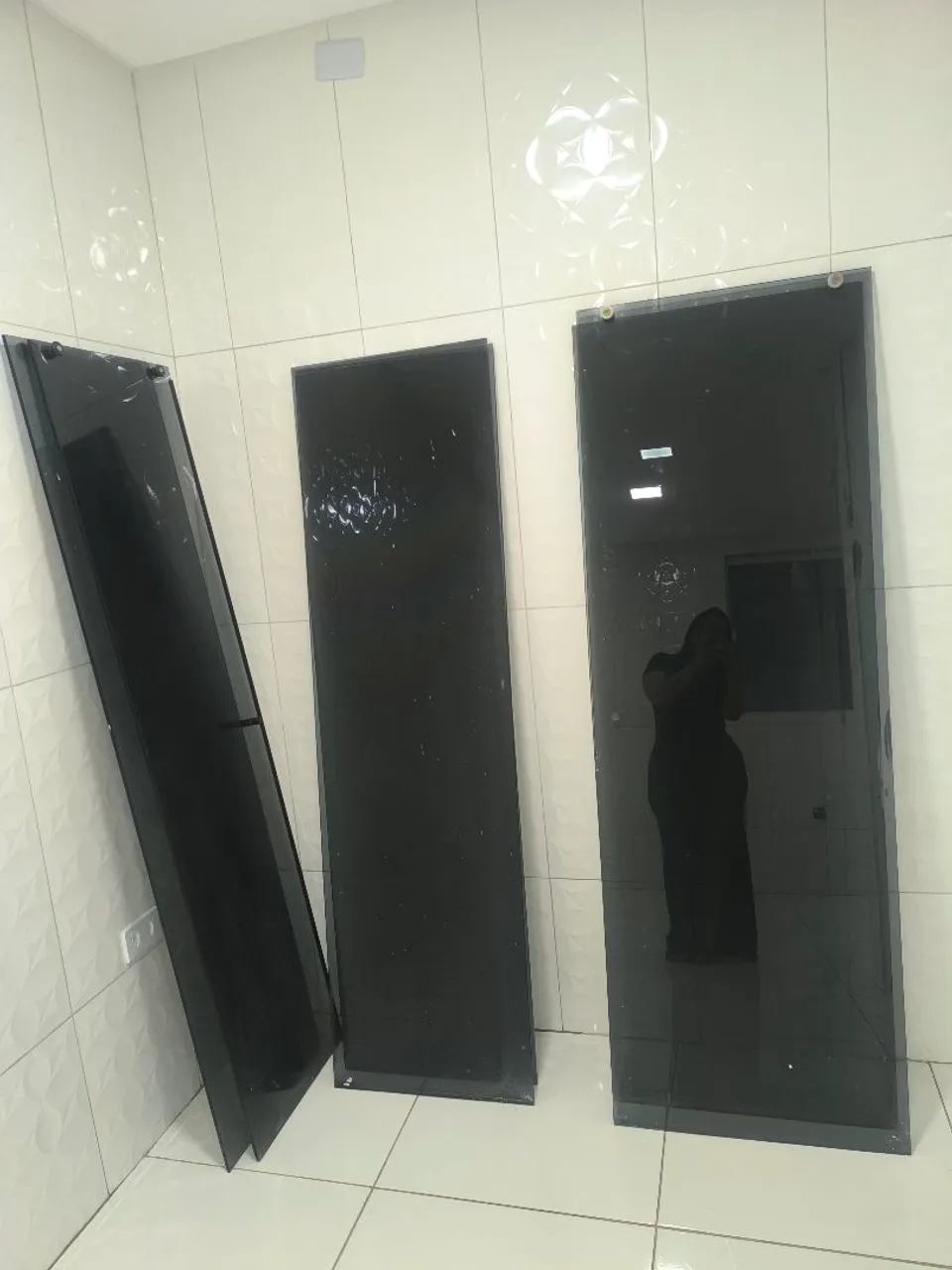 Vendo 2 Box de Banheiro