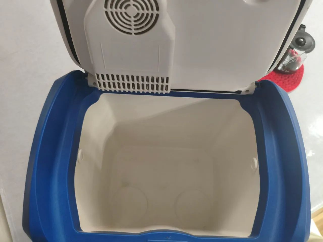 Cooler 12v 24 litros quente e  frio  - Foto 4