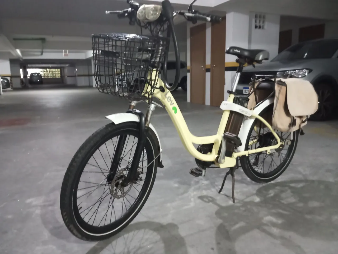 Bicicleta Elétrica - Ótimo Estado não possui bateria.Há necessidade de substituição