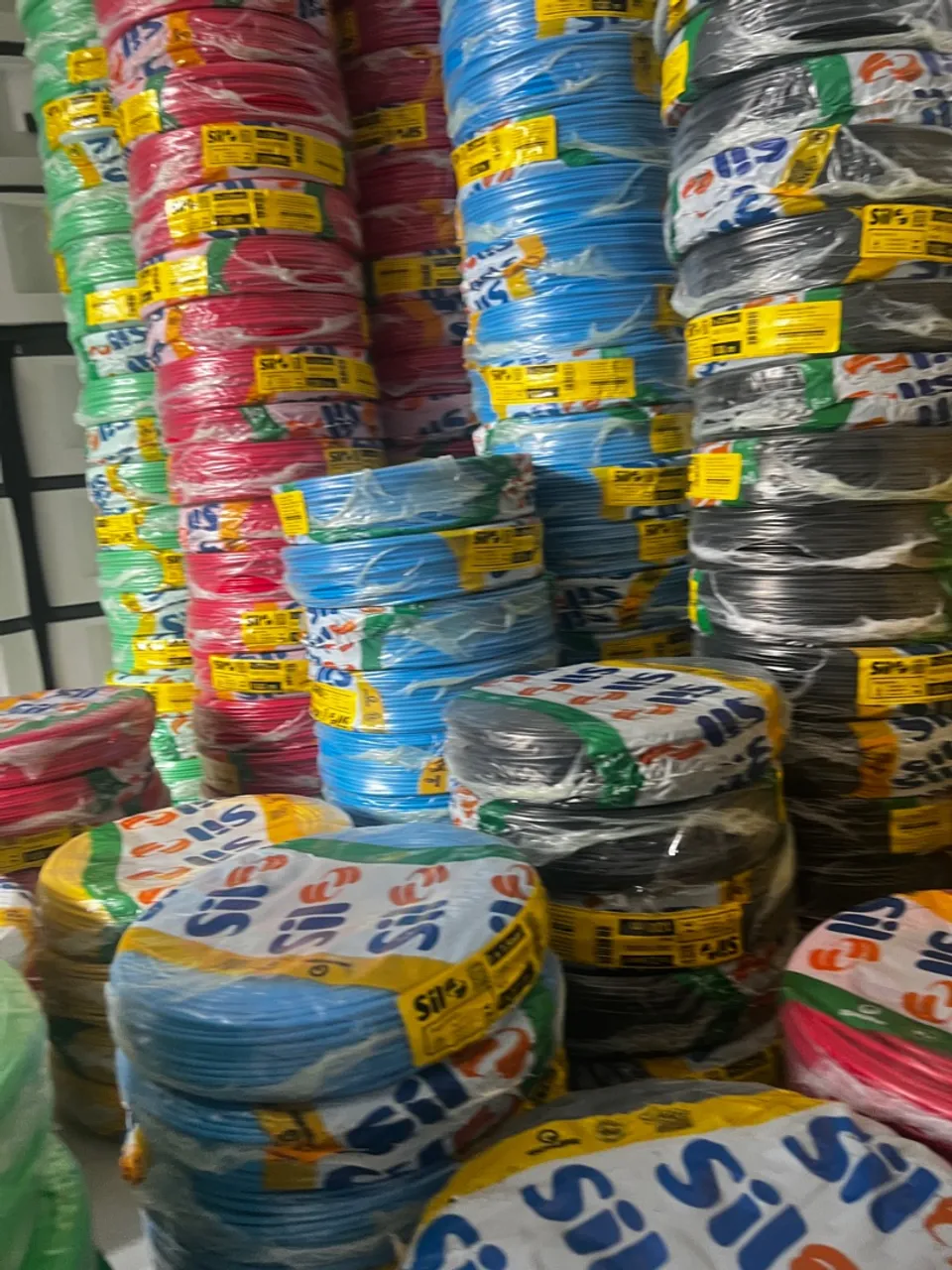 Promoção imperdível de Materiais elétricos em Salvador 