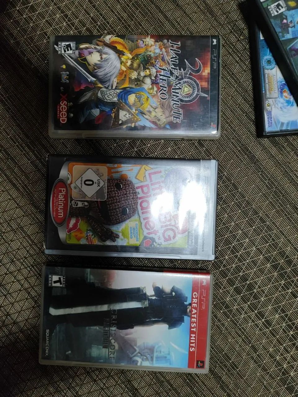 3 jogos Crisis Core: Final Fantasy VII - PSP - Greatest Hits