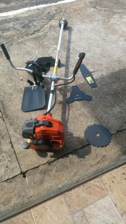 Roçadeira gasolina ? 