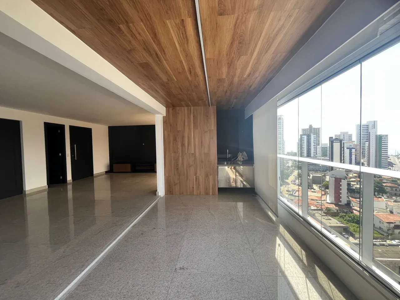 Apartamento 03 Suítes 163M² Alto Padrão com Vista Panorâmica em Petrópolis